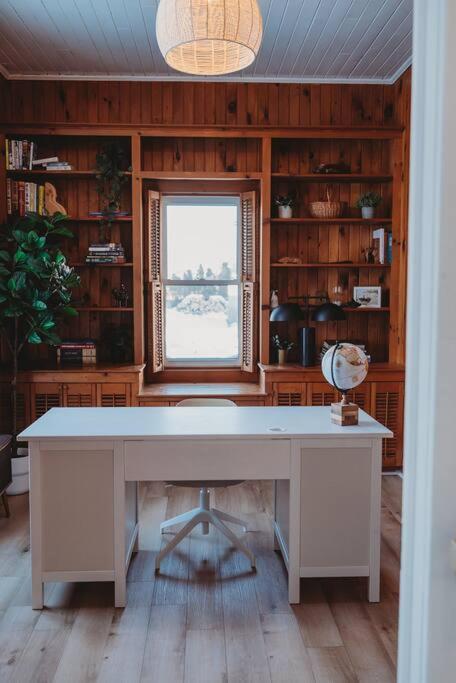 Beach House In Niagara Wainfleet Exterior foto